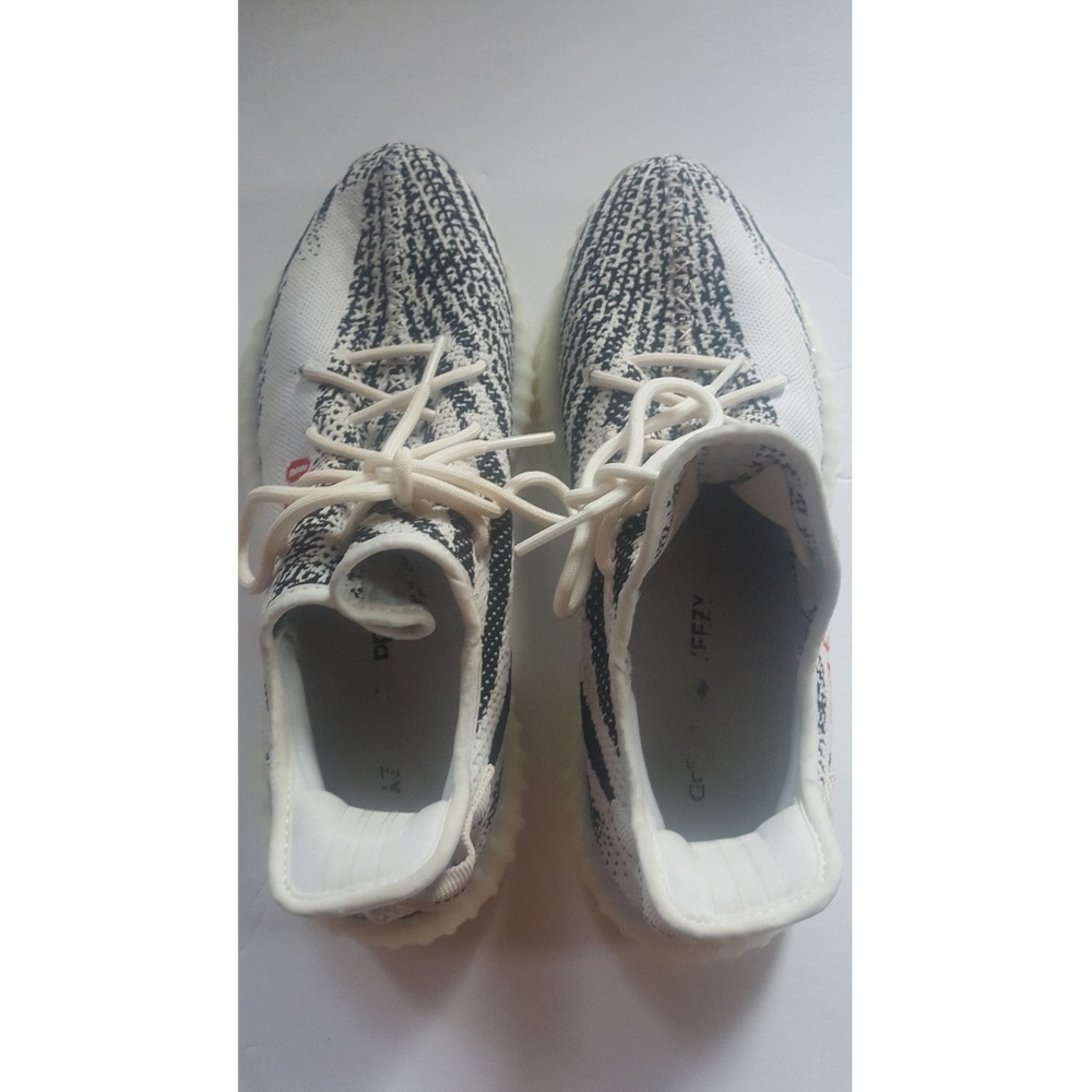 Adidas Yeezy Boost 350 V2 Zebra - Picture 1 of 7